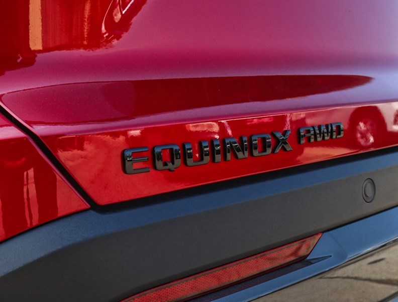 2026 Chevrolet Equinox AWD 4Dr Activ