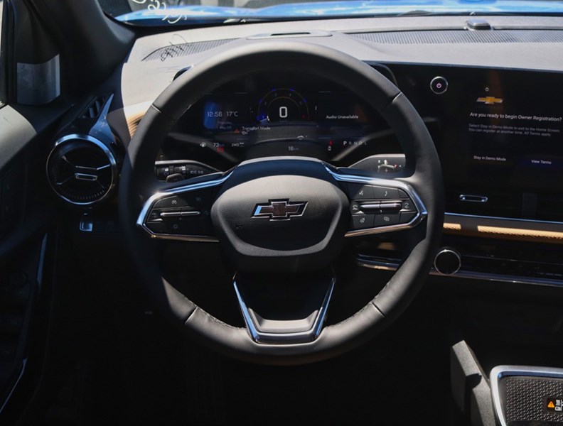 2026 Chevrolet Equinox AWD 4Dr Activ