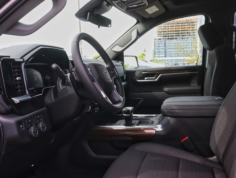2026 Chevrolet Silverado 1500 4WD Crew Cab 147