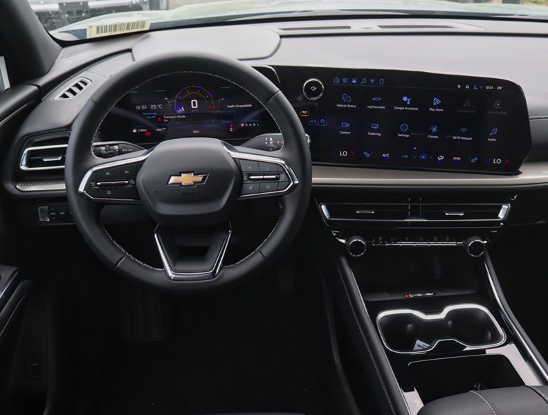 2026 Chevrolet Traverse AWD 4Dr LT