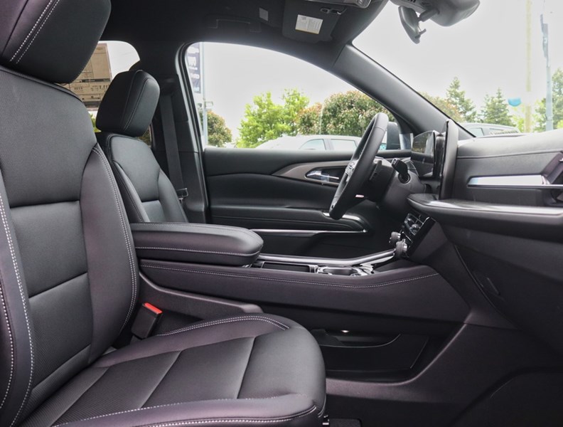 2026 Chevrolet Traverse AWD 4Dr LT