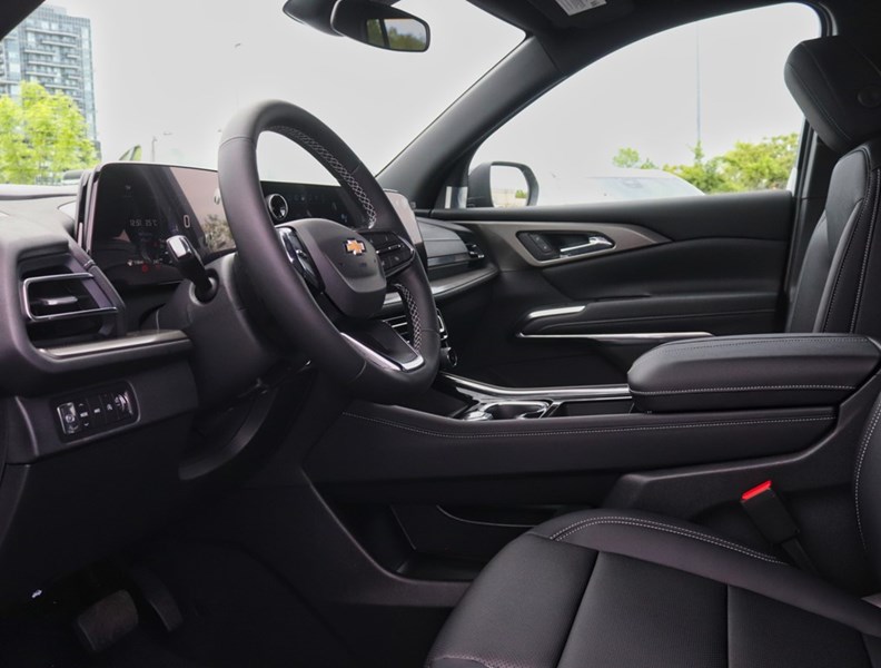 2026 Chevrolet Traverse AWD 4Dr LT