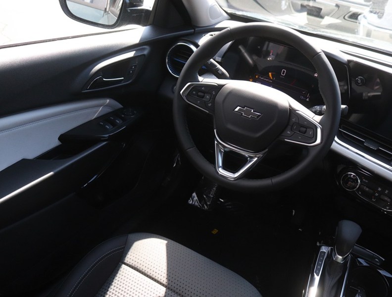 2026 Chevrolet Trax FWD 4Dr LT