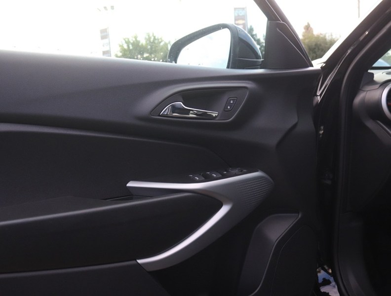 2026 Chevrolet Trax FWD 4Dr 1Rs