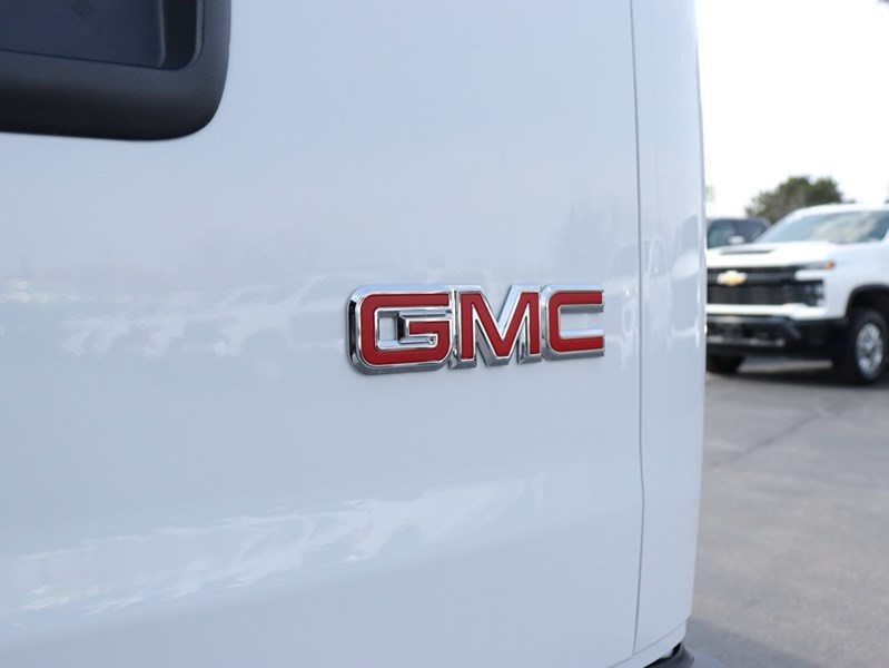2026 Gmc Savana 2500 RWD 2500 135