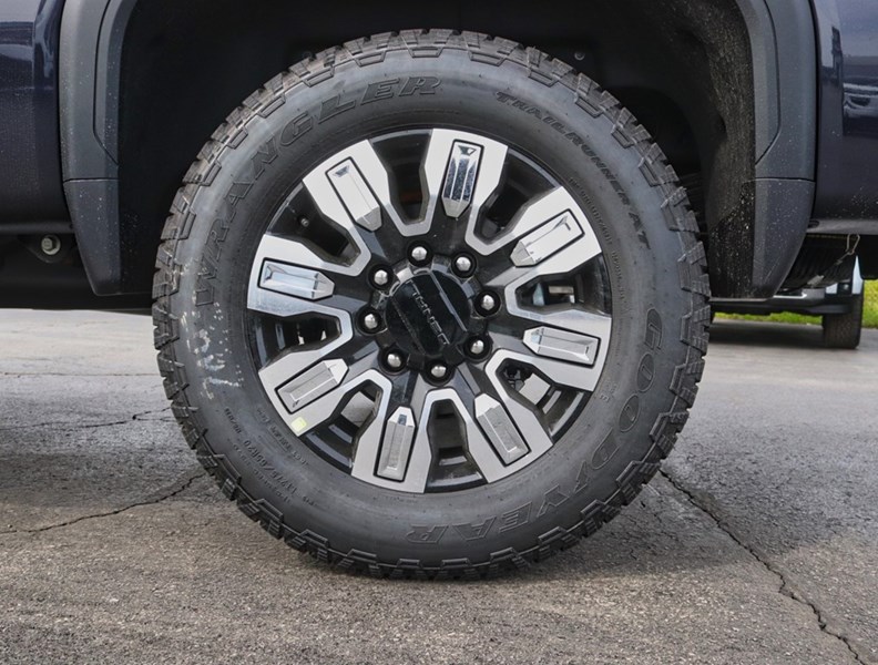 2026 Gmc Sierra 2500Hd 4WD Crew Cab 172