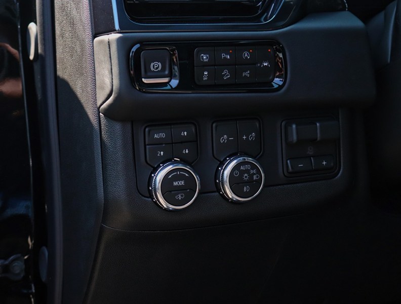 2026 Gmc Yukon Xl 4WD 4Dr At4 Ultimate