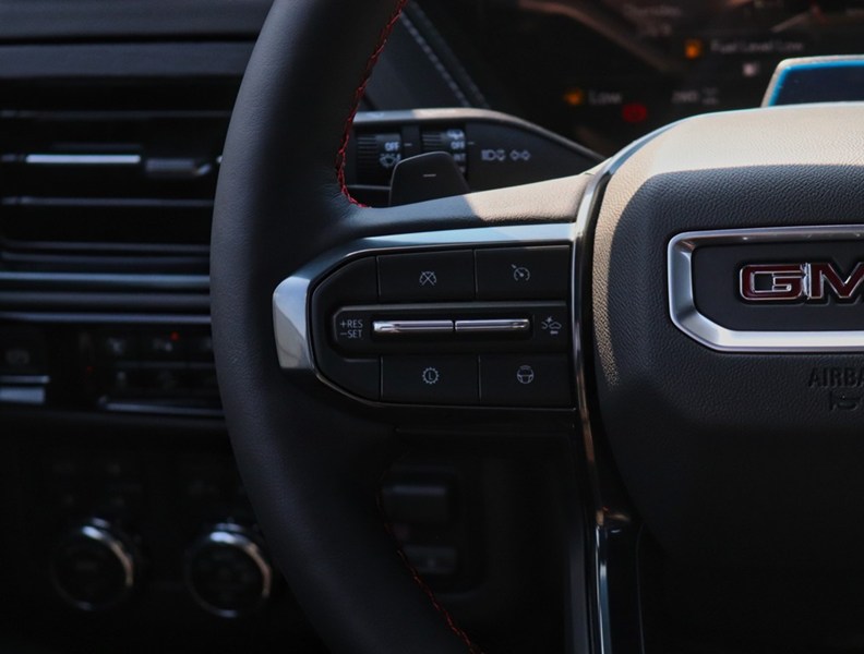 2026 Gmc Yukon Xl 4WD 4Dr At4 Ultimate