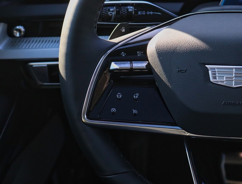 2027 Cadillac Optiq 4Dr Sport