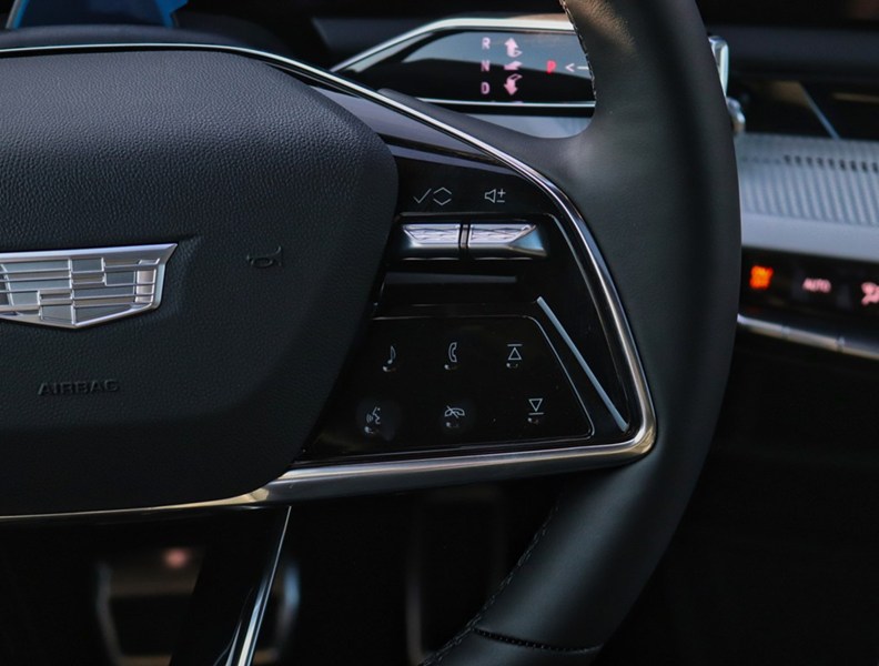 2027 Cadillac Optiq 4Dr Sport