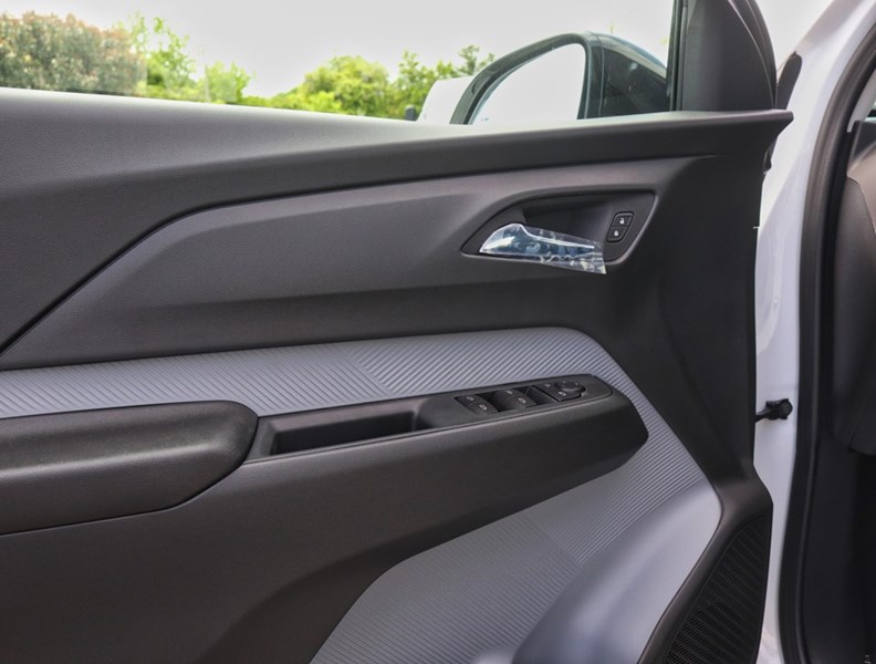 2027 Chevrolet Bolt FWD 4Dr LT