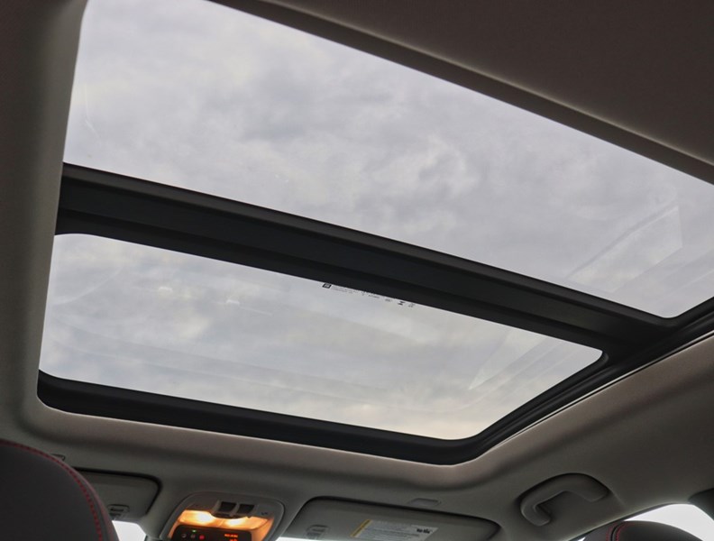 2027 Chevrolet Bolt FWD 4Dr RS
