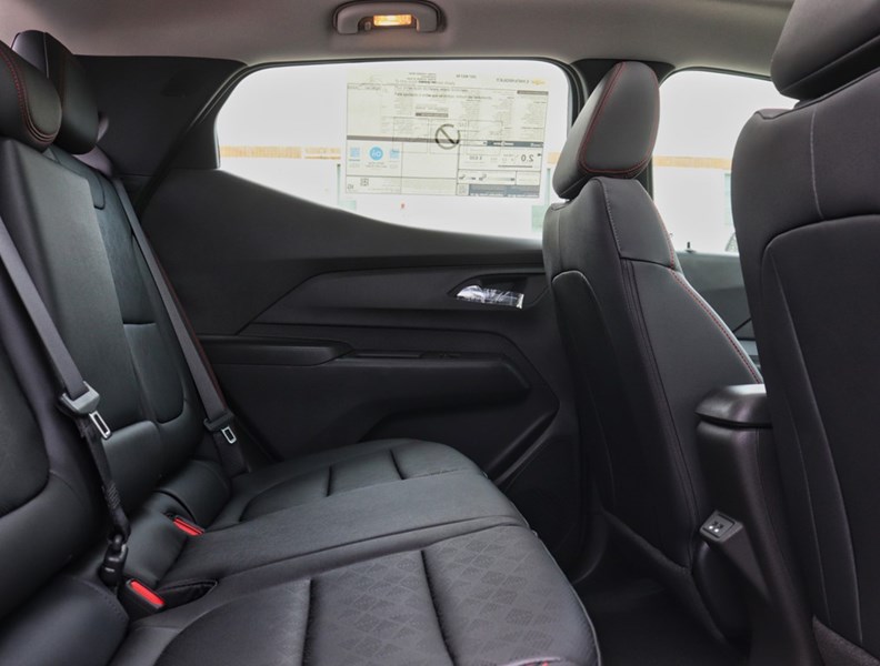 2027 Chevrolet Bolt FWD 4Dr RS