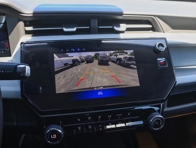 2027 Chevrolet Bolt FWD 4Dr LT
