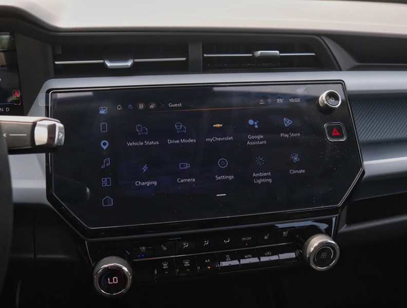 2027 Chevrolet Bolt FWD 4Dr RS