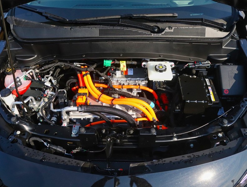 2027 Chevrolet Bolt FWD 4Dr LT