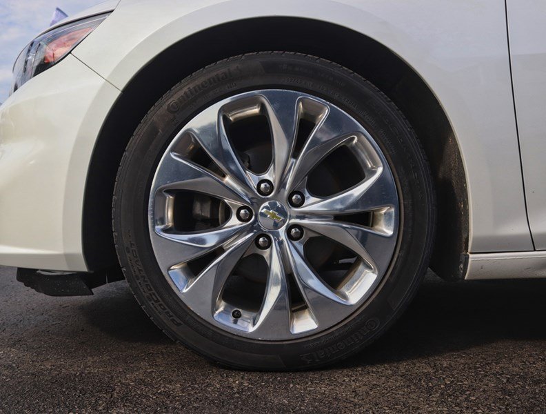 2018 Chevrolet Malibu 4Dr Sdn Premier W/2Lz