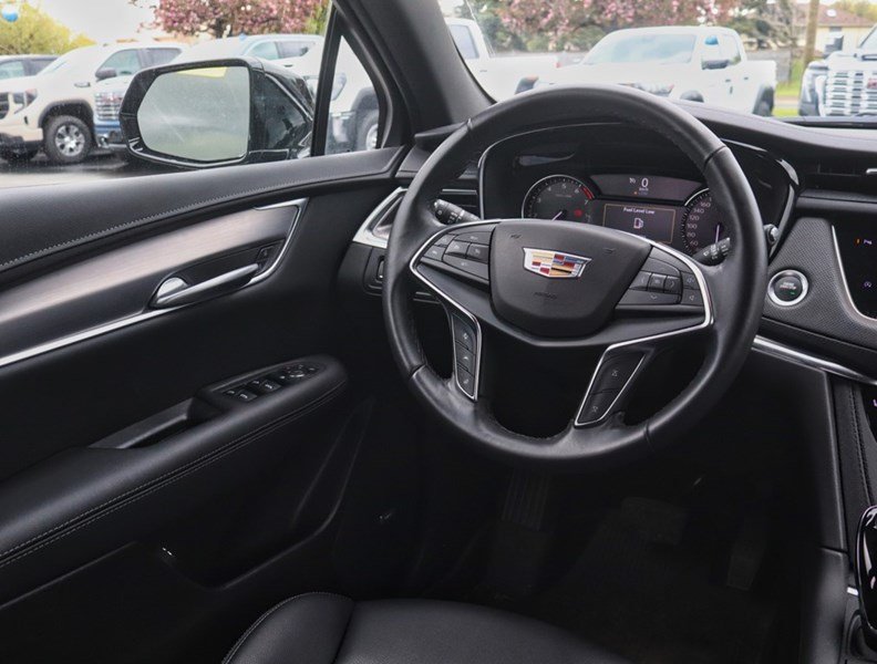 2024 Cadillac Xt5 AWD 4Dr Luxury