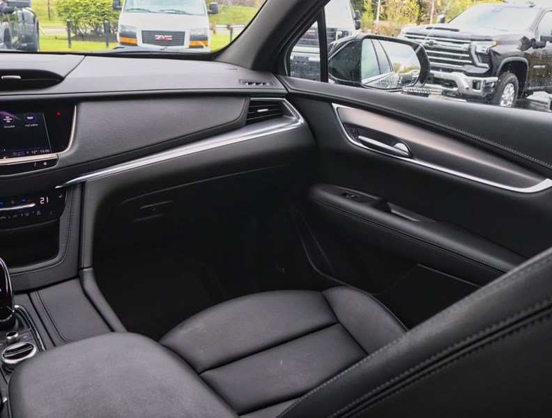 2024 Cadillac Xt5 AWD 4Dr Luxury