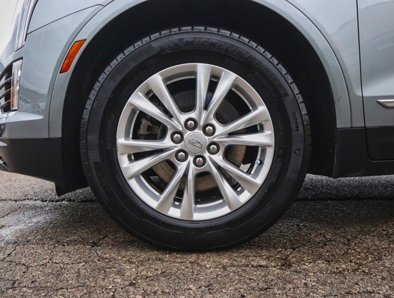 2024 Cadillac Xt5 AWD 4Dr Luxury