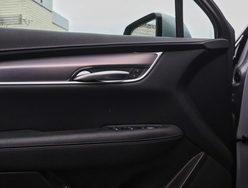 2024 Cadillac Xt5 AWD 4Dr Luxury