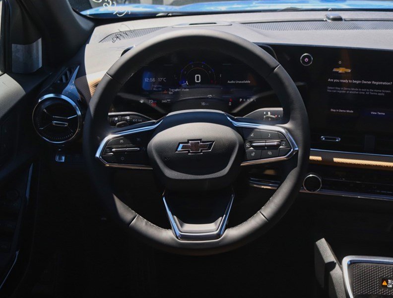 2026 Chevrolet Equinox AWD 4Dr Activ