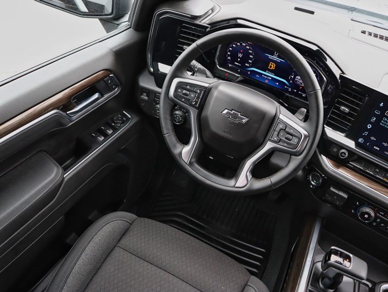 2026 Chevrolet Silverado 1500 4WD Crew Cab 147