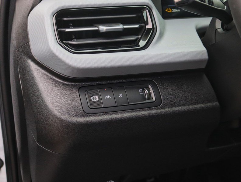 2027 Chevrolet Bolt FWD 4Dr LT