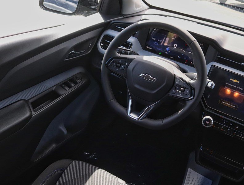 2027 Chevrolet Bolt FWD 4Dr LT