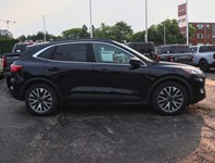 2020 Ford Escape Titanium Hybrid | AWD | Roof | Nav | Leather
