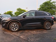 2020 Ford Escape Titanium Hybrid | AWD | Roof | Nav | Leather