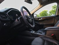 2020 Ford Escape Titanium Hybrid | AWD | Roof | Nav | Leather