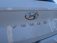 2022 Hyundai Venue Ultimate | Alloys | Htd Seats | Roof | Nav