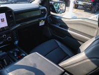2026 Ford F-150 Lariat | 4X4 | 3.5L | 501A | Blk Pk | Roof | Spray