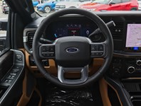 2026 Ford F-250 Lariat | 4X4 | 6.8L | Roof | Chrome Pkg | Activex