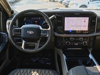 2026 Ford Super Duty F-350 Drw Platinum 4WD Crew Cab 8' Box