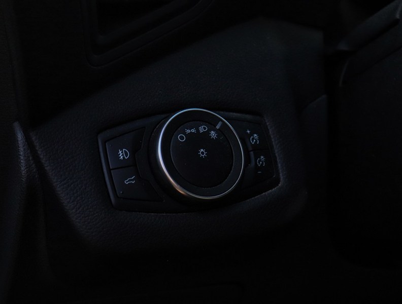 2019 Ford Escape SE | 1.5L | Htd Seats | Alloys | Rear Cam