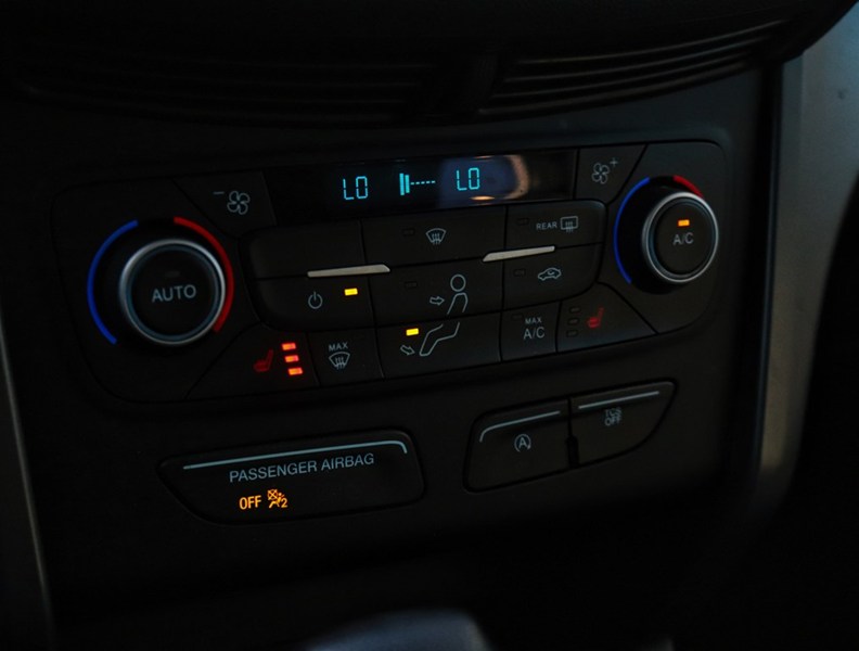 2019 Ford Escape SE | 1.5L | Htd Seats | Alloys | Rear Cam