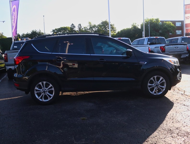 2019 Ford Escape SE | 1.5L | Htd Seats | Alloys | Rear Cam