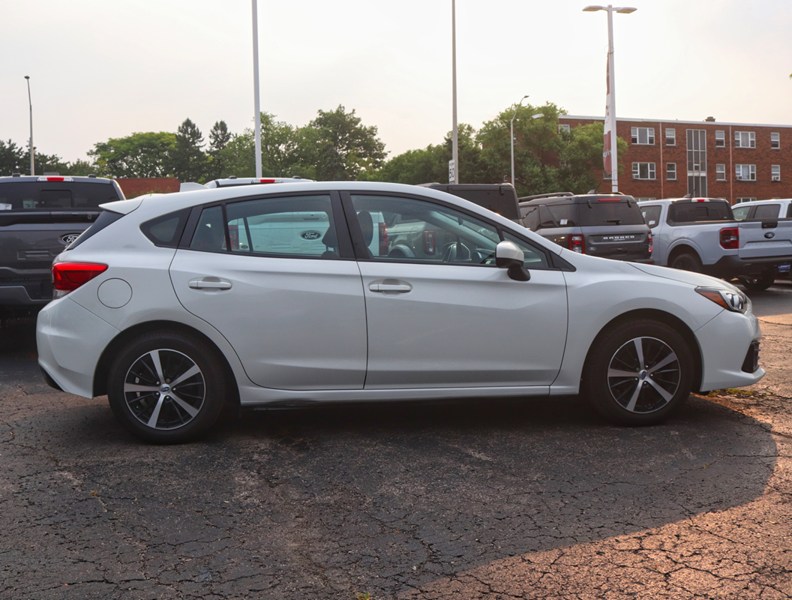 2020 Subaru Impreza Touring 5-Door Auto