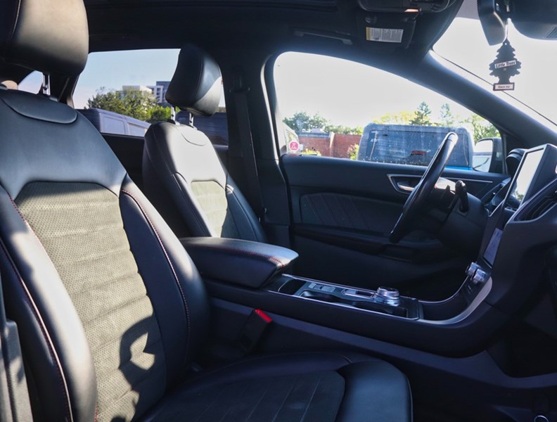 2022 Ford Edge ST Line | AWD | Nav | Roof | Tow | Htd Str Whl