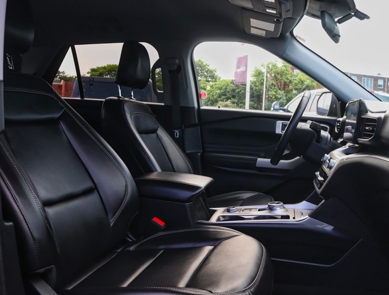2022 Ford Explorer XLT | 4WD | 2.3L | Nav | Adptv Cruise | 7 Pass