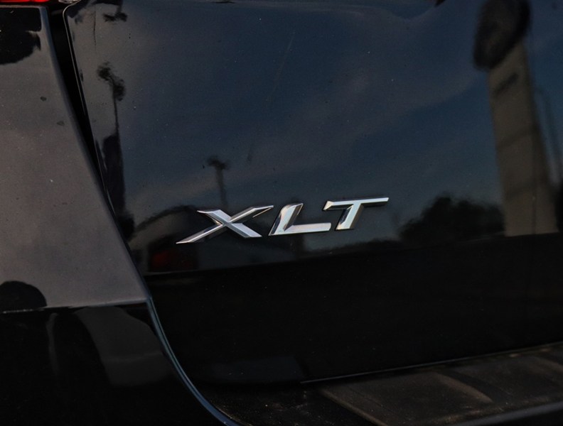 2022 Ford Explorer XLT | 4WD | 2.3L | Nav | Adptv Cruise | 7 Pass