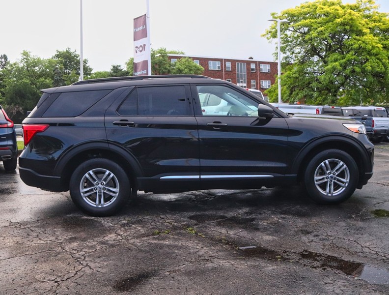 2022 Ford Explorer XLT | 4WD | 2.3L | Nav | Adptv Cruise | 7 Pass