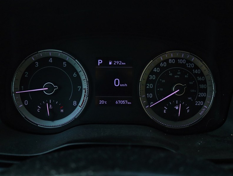 2022 Hyundai Venue Ultimate | Alloys | Htd Seats | Roof | Nav