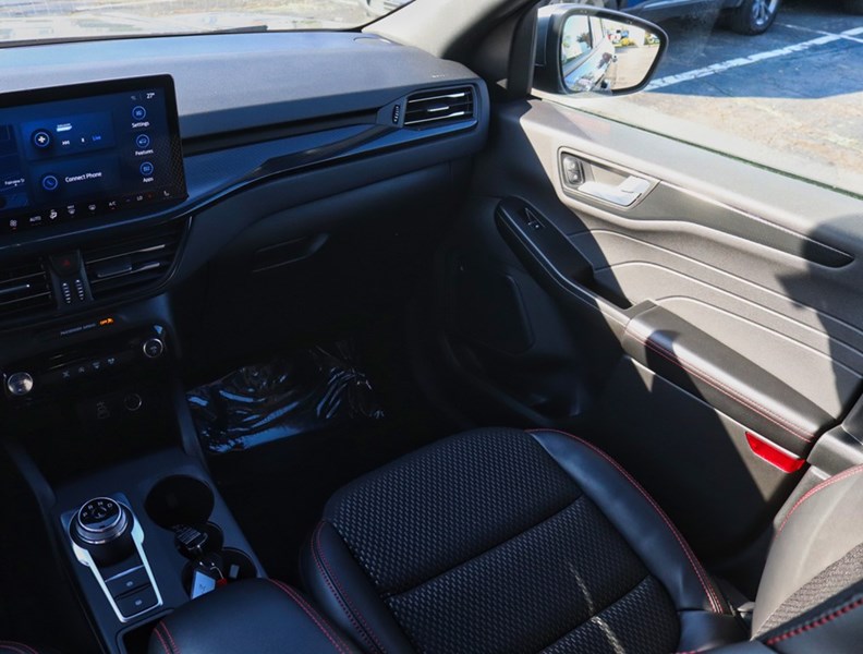 2024 Ford Escape St-Line Select | AWD |2.0L | Tech|Nav |Htd Str Whl