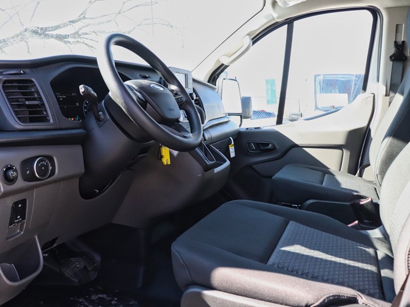 2025 FORD TRANSIT-250 CARGO T-250 130