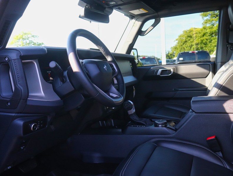 2026 Ford Bronco Outer Banks | 4X4 | 2.7L|High Pkg |Hard Top|Blk Pk