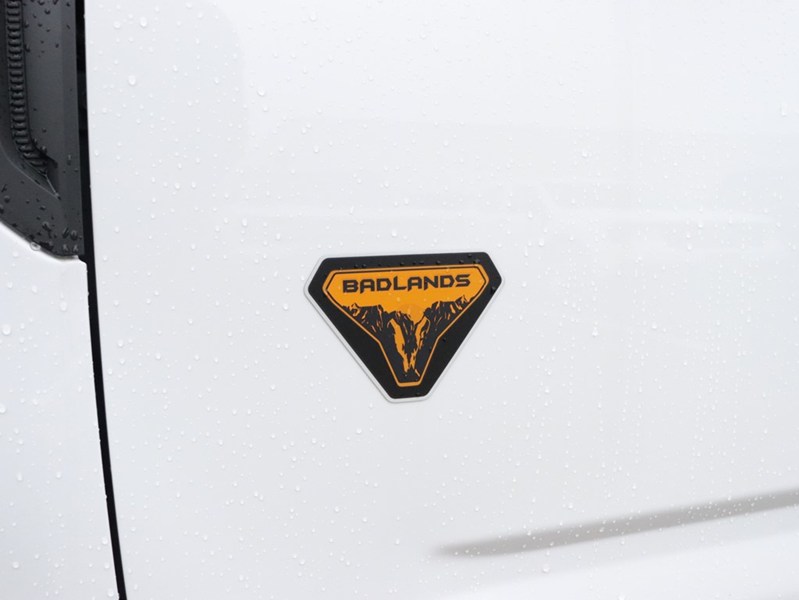 2026 Ford Bronco Sport Badlands | 4X4 | 2.0L | Tech | Roof | Crgo Mgmt