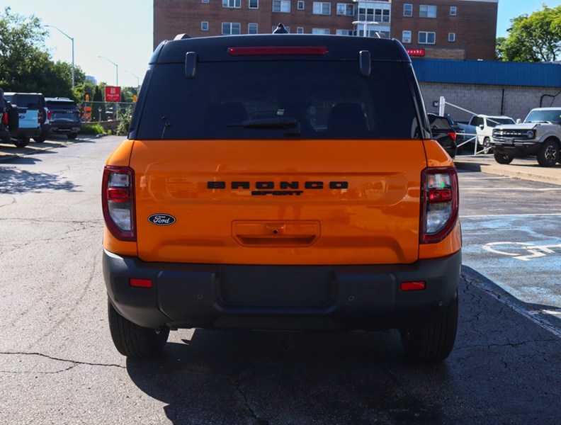 2026 Ford Bronco Sport Outer Banks | 4X4 | 1.5L | Conv Pkg | Blk Pkg